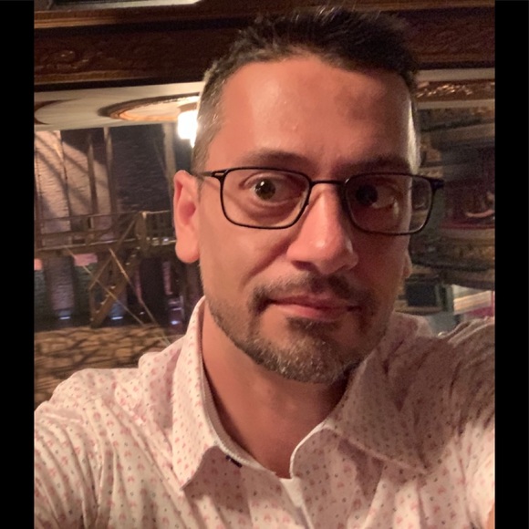 Meet your Posher, John - Picture 1 of 3